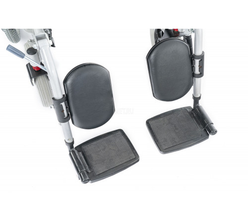 Кресло-коляска электрическая MET Comfort 42