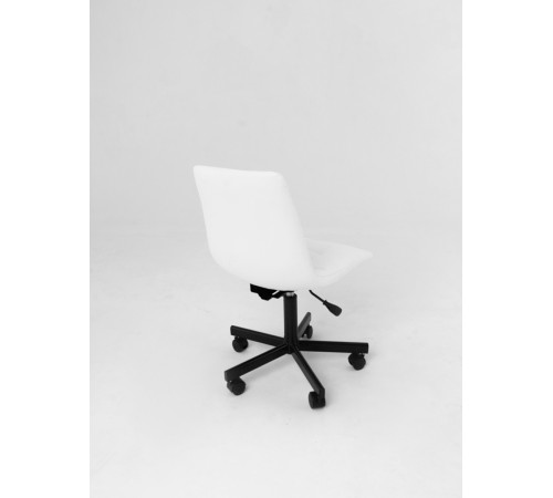 Стул "СОЛО" на металлических колесах 